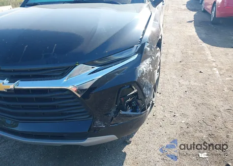 2020 Chevrolet Blazer Awd 2Lt from USA, damaged, VIN 3GNKBHRS7LS687021